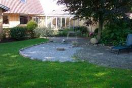 Terrassen med springvand